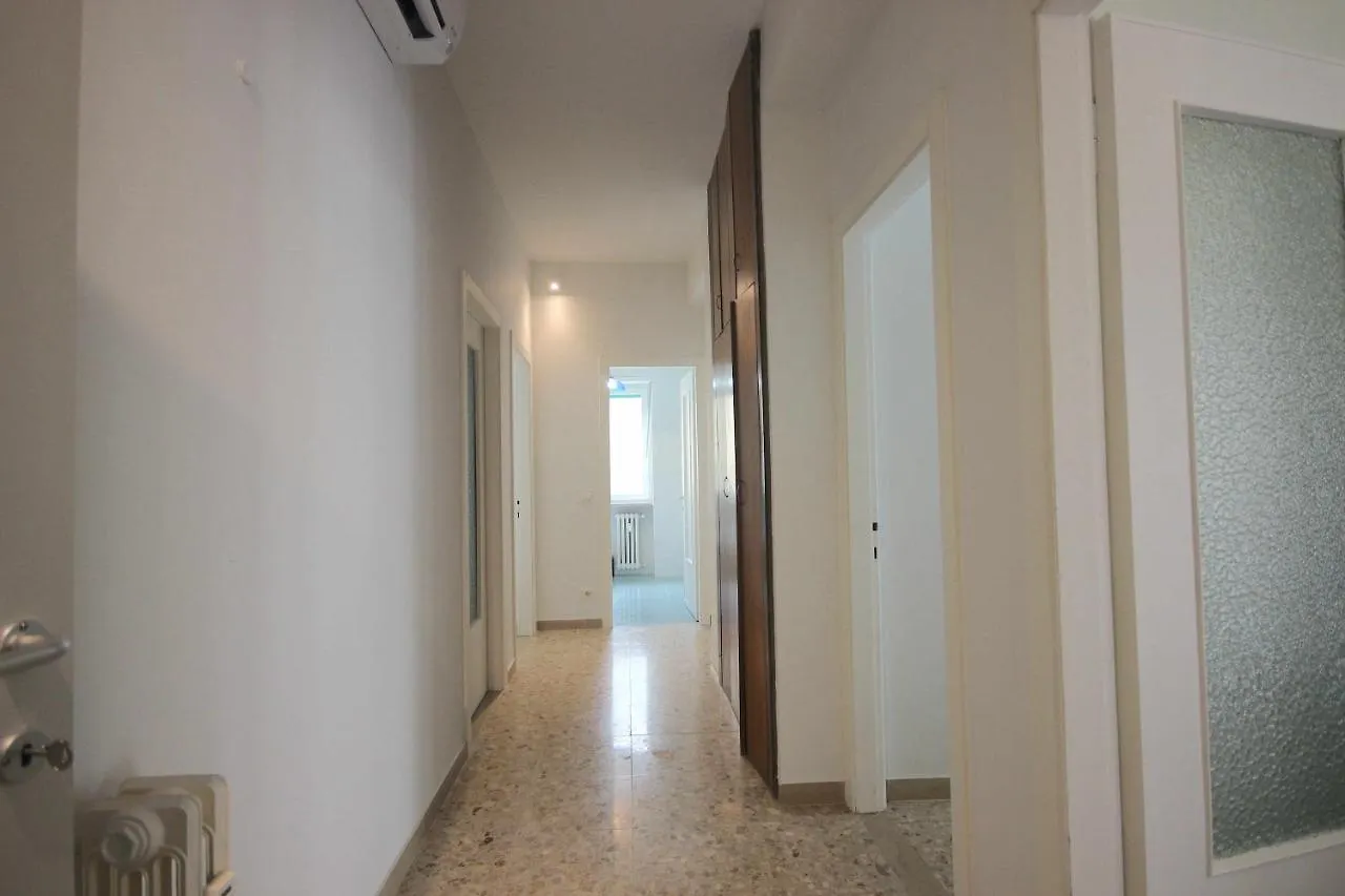 Case Vr Holiday Residenza 2 Di Picche Verona Apartment